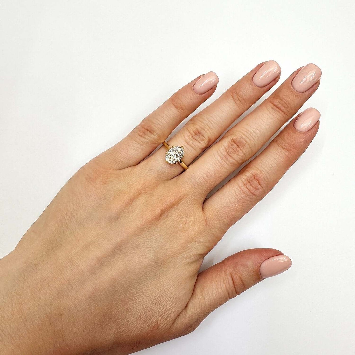 1.5CT Lab-Grown Diamond 18K Gold Yellow Oval-Cut Solitaire Engagement Ring