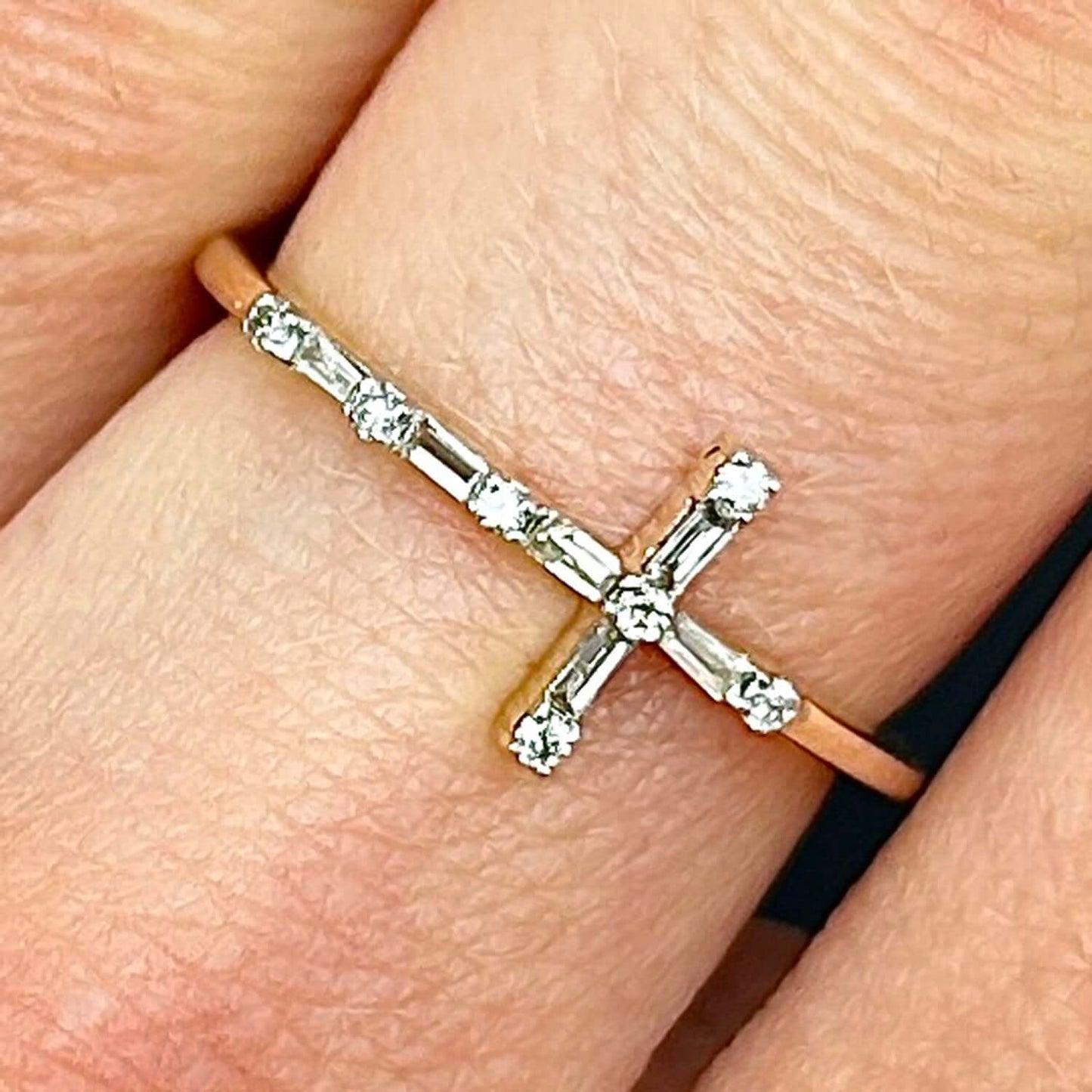 0.12CTW Real Diamond 10K Yellow Gold Round Baguette Sideways Cross Ring