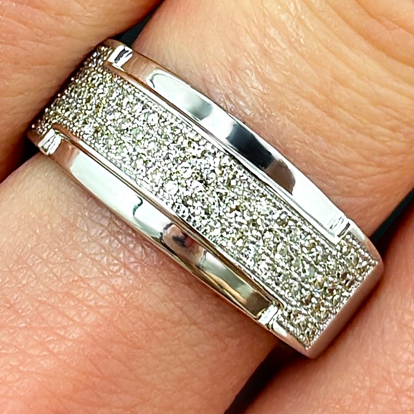 0.50CTW Natural Diamond 10K Gold White 10mm Modern Band Ring
