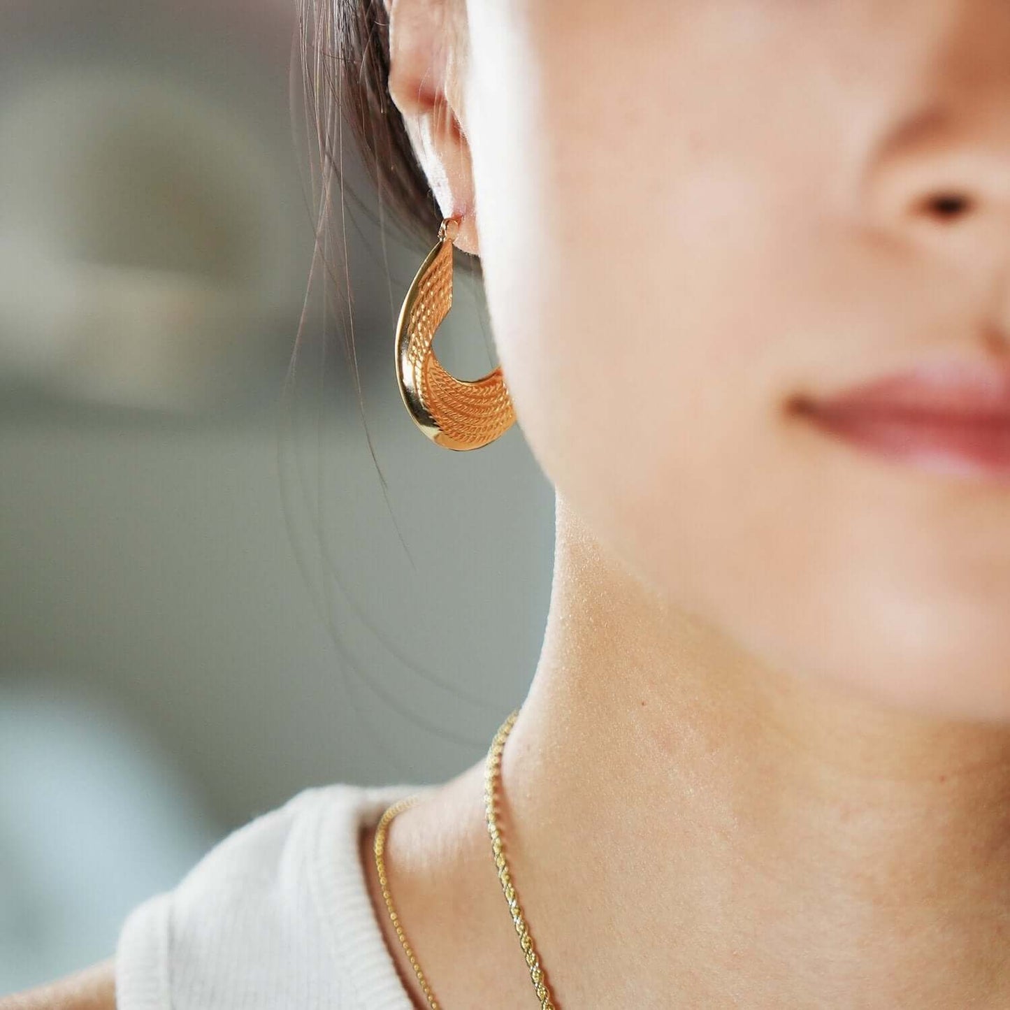 10K Yellow Gold Woven Ropes Textured Hoop Earrings 35mm
