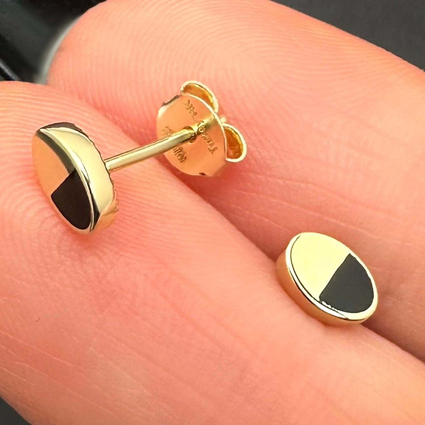 14K Real Gold Oval Black Onyx Split Design Stud Earrings 6mm