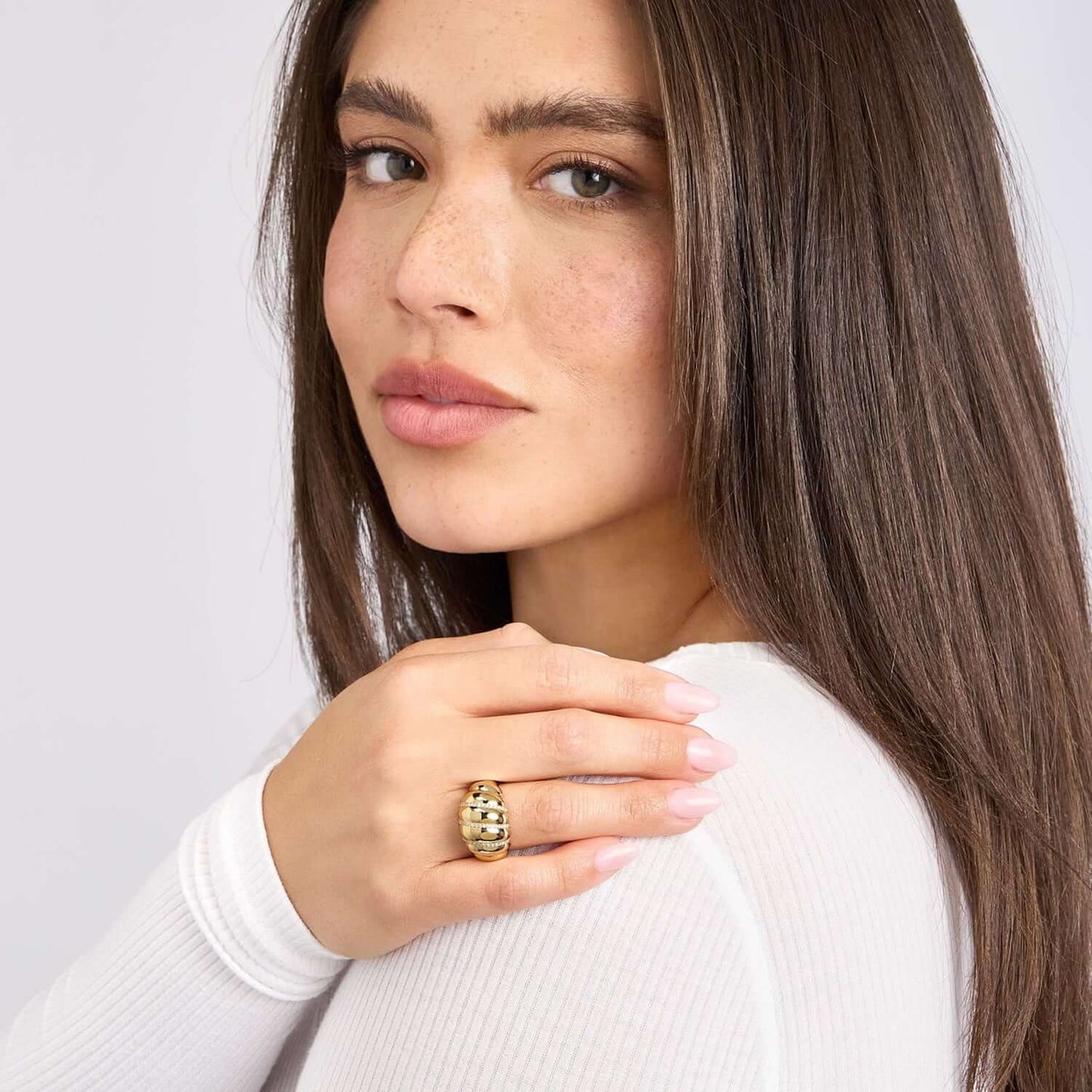 0.24CTW Real Diamond 14K Real Gold Wide Twisted Croissant Dome Ring