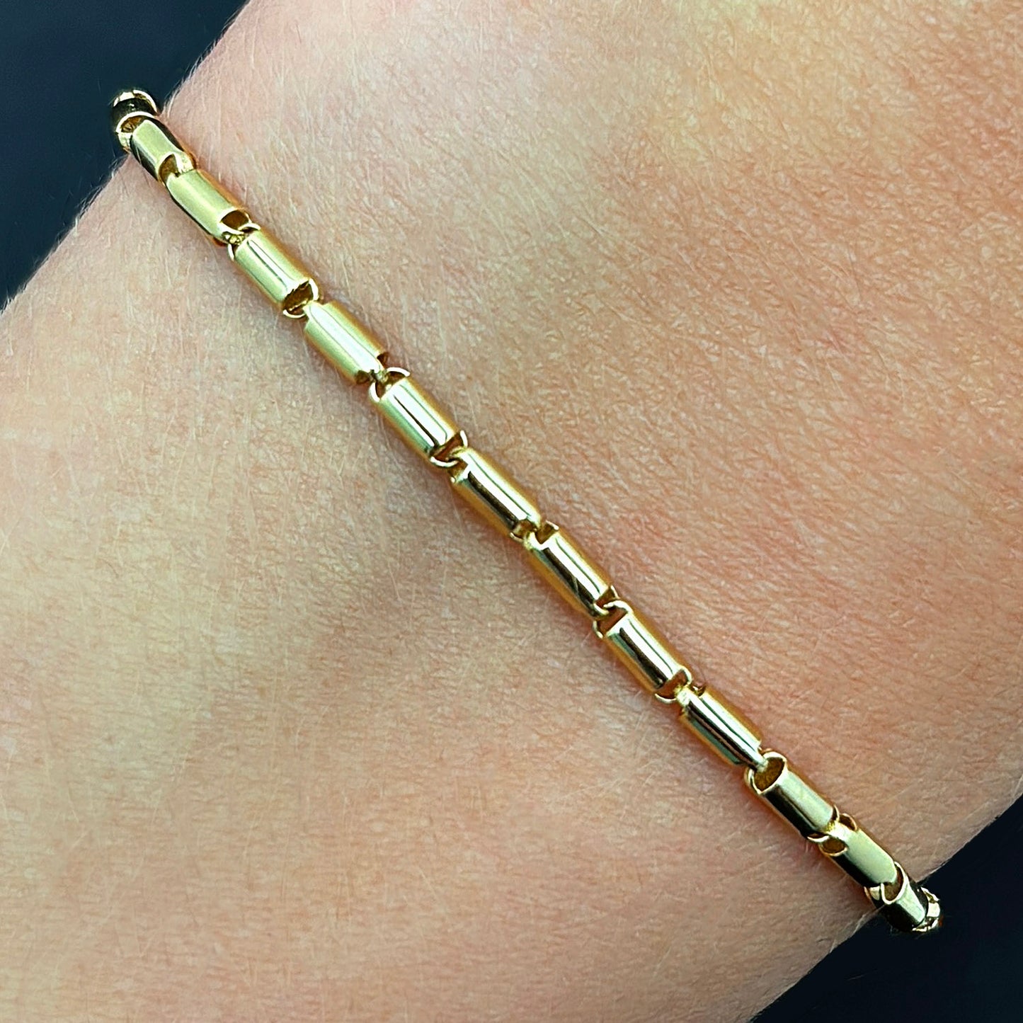 Real 14K Gold 2.2mm High Polished Tubular Bar Bracelet 7"