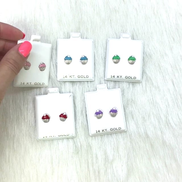 Kid's 14K Yellow Gold Enameled Large Cupcake Screw Back Stud Earrings