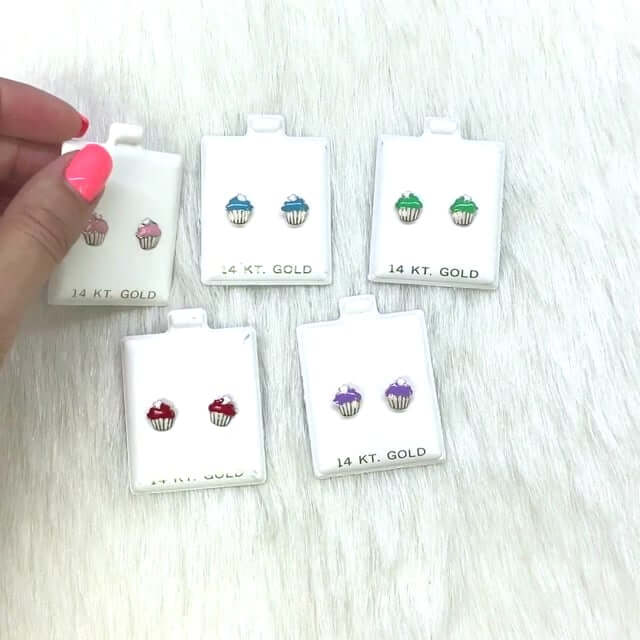 Kids 14K Yellow Gold Enameled Large Cupcake Screw Back Stud Earrings