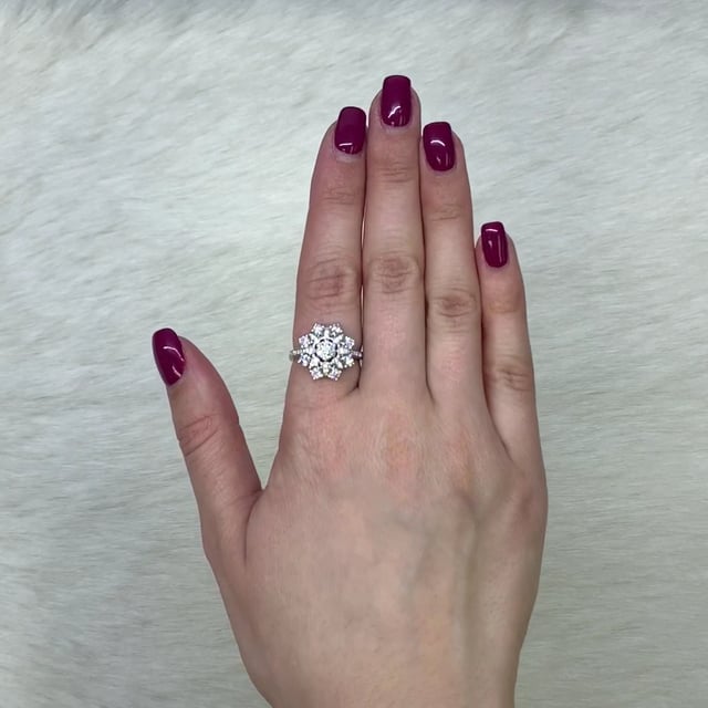 1.15CTW Lab-Grown Diamond 18K Real Gold White Snowflake Cocktail Ring