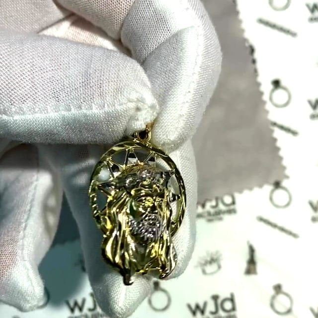 10k Solid Yellow Gold Diamond Cut Halo Jesus Head Face Charm Pendant 1.2"-1.8"
