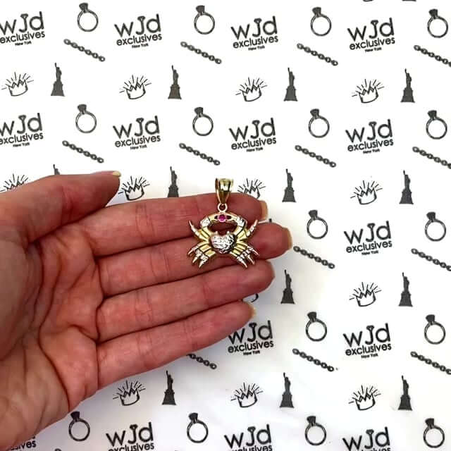 10K Yellow Gold Red Ruby Heart Shaped Crab Pendant 1.18"