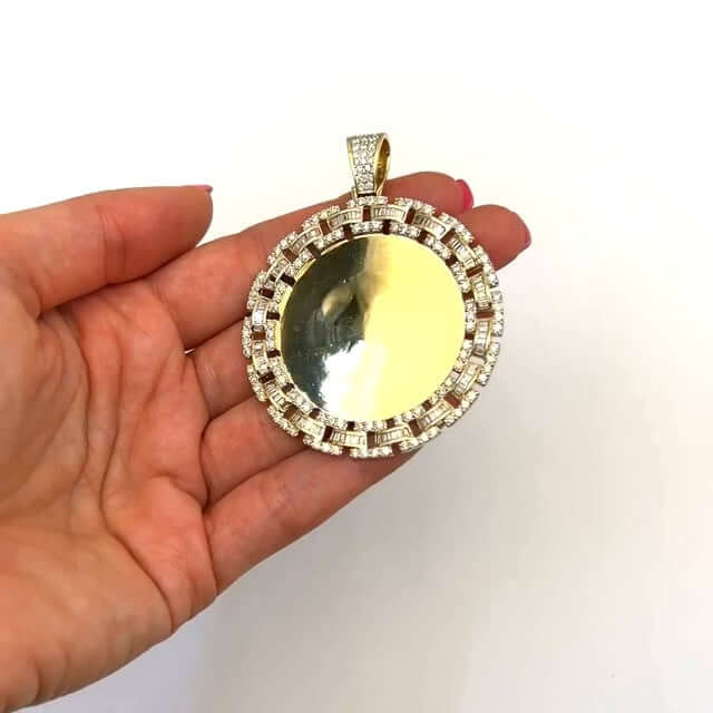 4.23CTW Natural Diamond 10K Yellow Gold Round Picture Frame Memory Pendant 2.5"