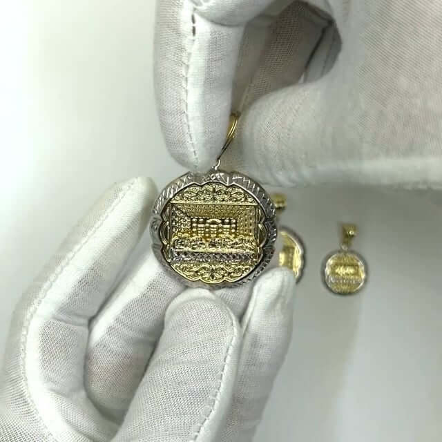 14K Gold Diamond-Cut 3D Apostles The Last Supper Round Pendant 1"-2"