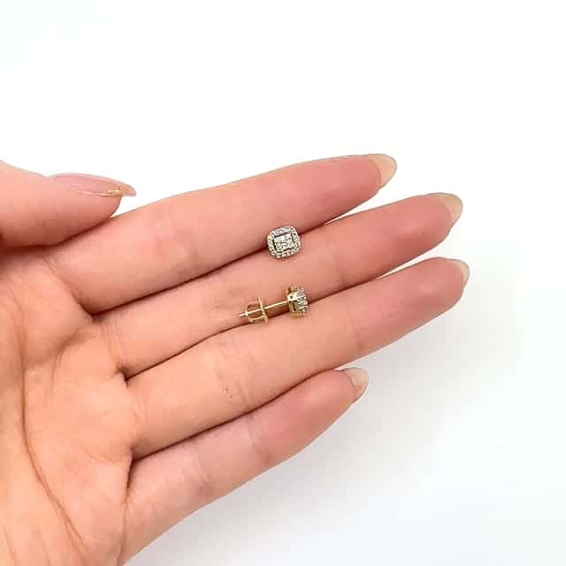 0.23CTW Real Diamond 10K Real Gold White Cluster Screw Back Stud Earrings