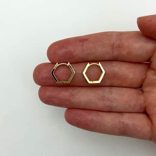 14K Gold Hexagon Honeycomb Huggie Hoop Earrings 13mm