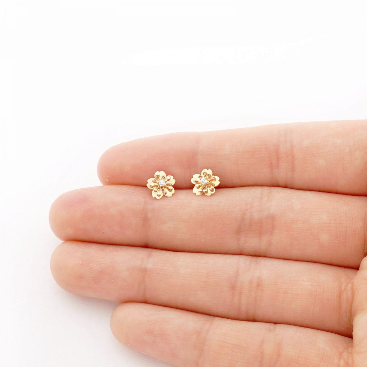 14k Yellow & Rose Gold White Zircon Textured Flower Screw Back Stud Earrings