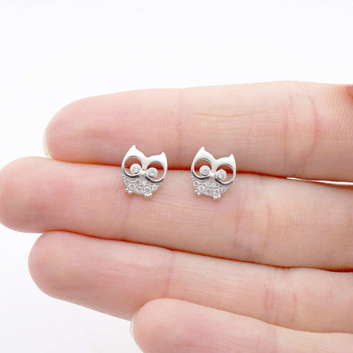 14k Yellow & White Gold Zircon Owl Shaped Screwback Stud Kid Earrings