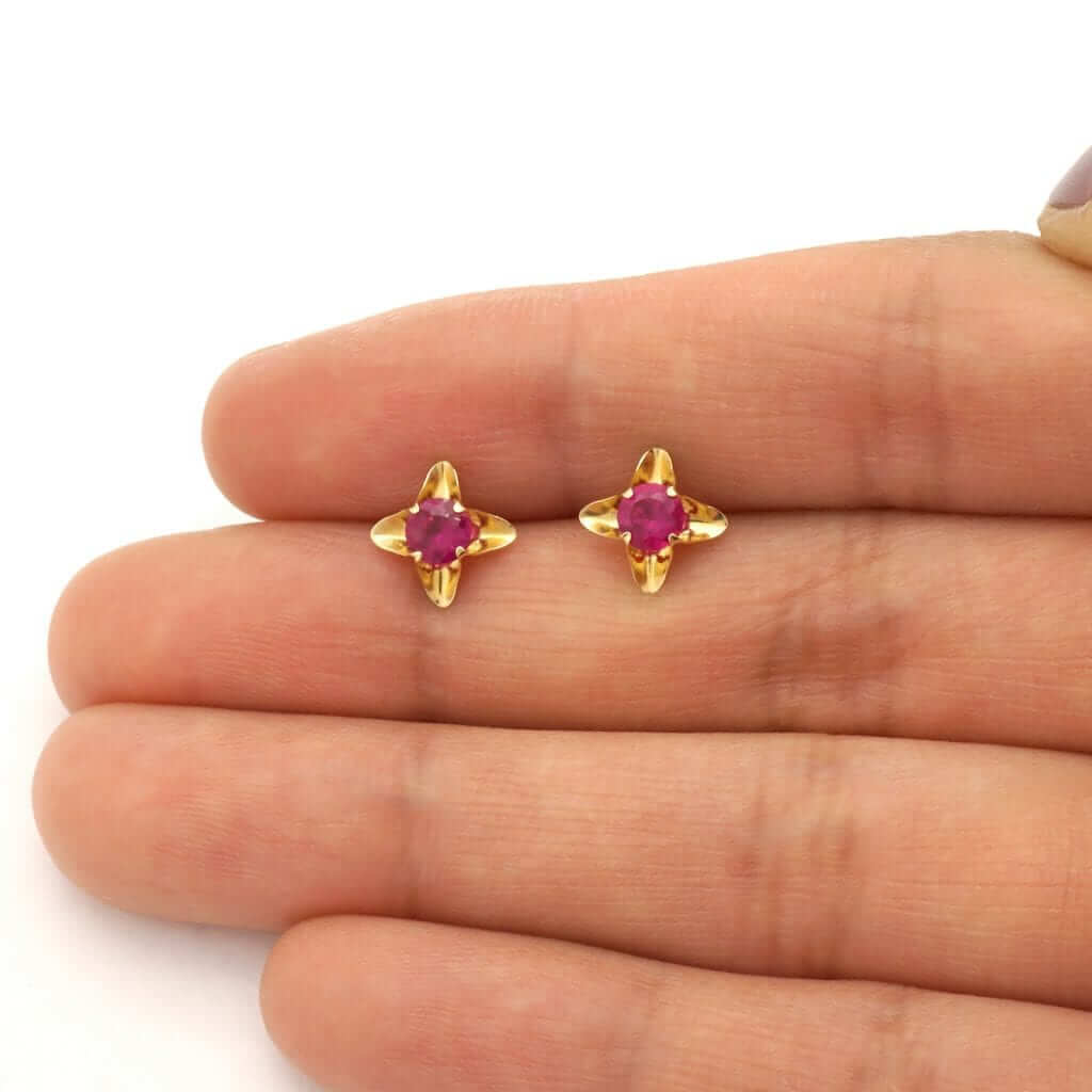 Round-Cut Ruby Birthstone Flower Screwback Stud Kid Earrings 14k Yellow Gold 7mm