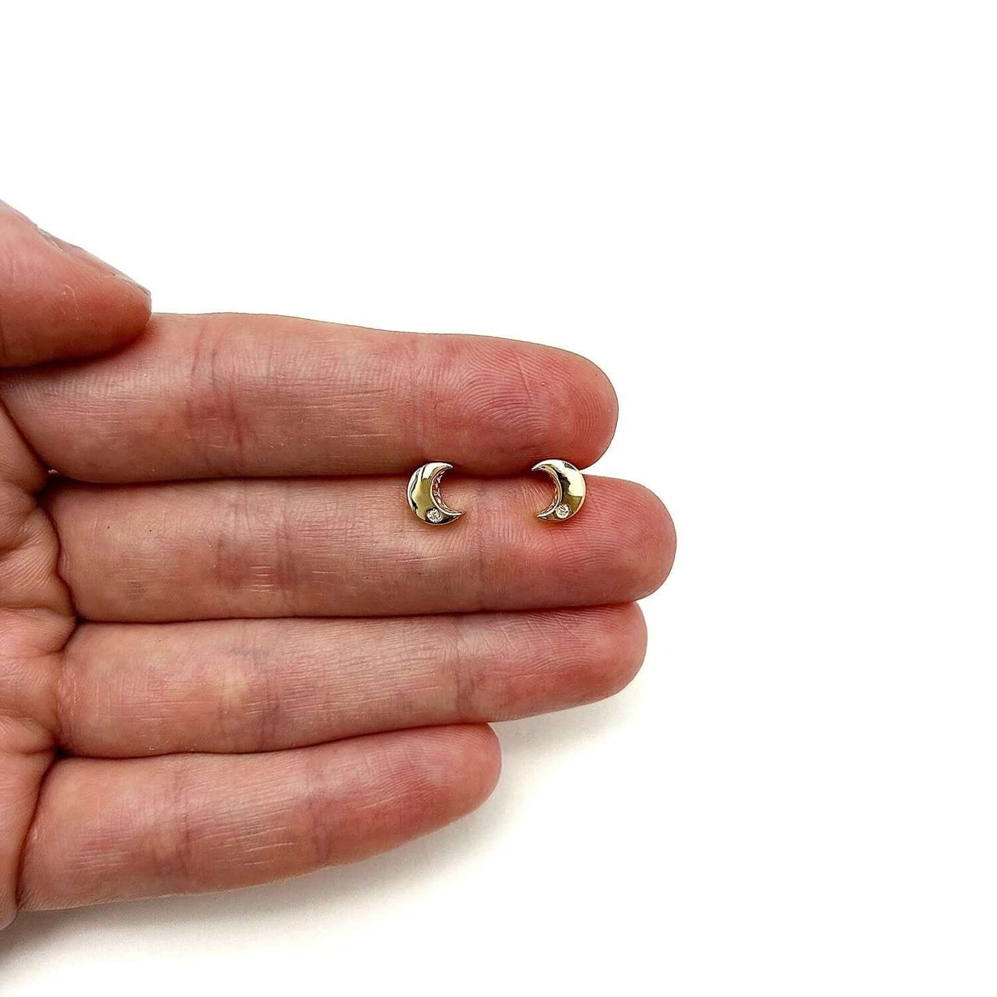 Real Diamond 14K Gold Half Moon Stud Earrings 7mm