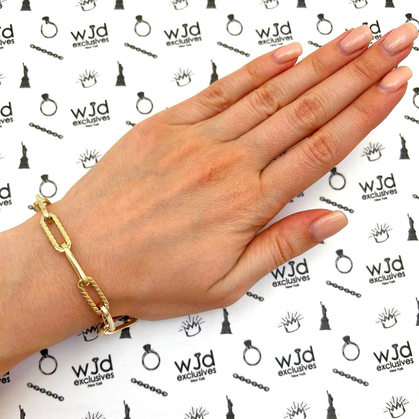 14K Gold Yellow 7mm Hollow Paperclip Bracelet 7.5"