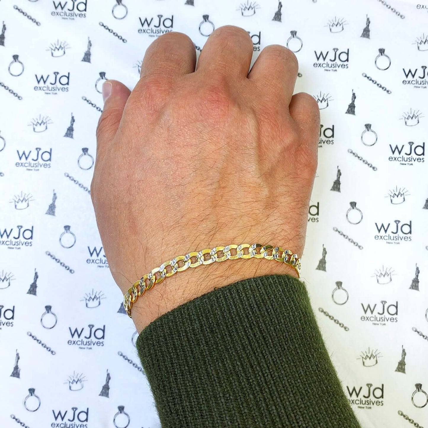 10K Yellow Gold Diamond-Cut 6mm Cuban Curb Bracelet (Hollow) 8"