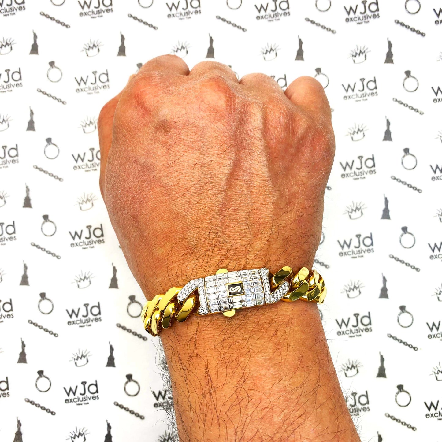 10K Yellow Gold Classic Plain with Swarovski Lock 13mm Miami Monaco Bracelet (Hollow) 8.5"