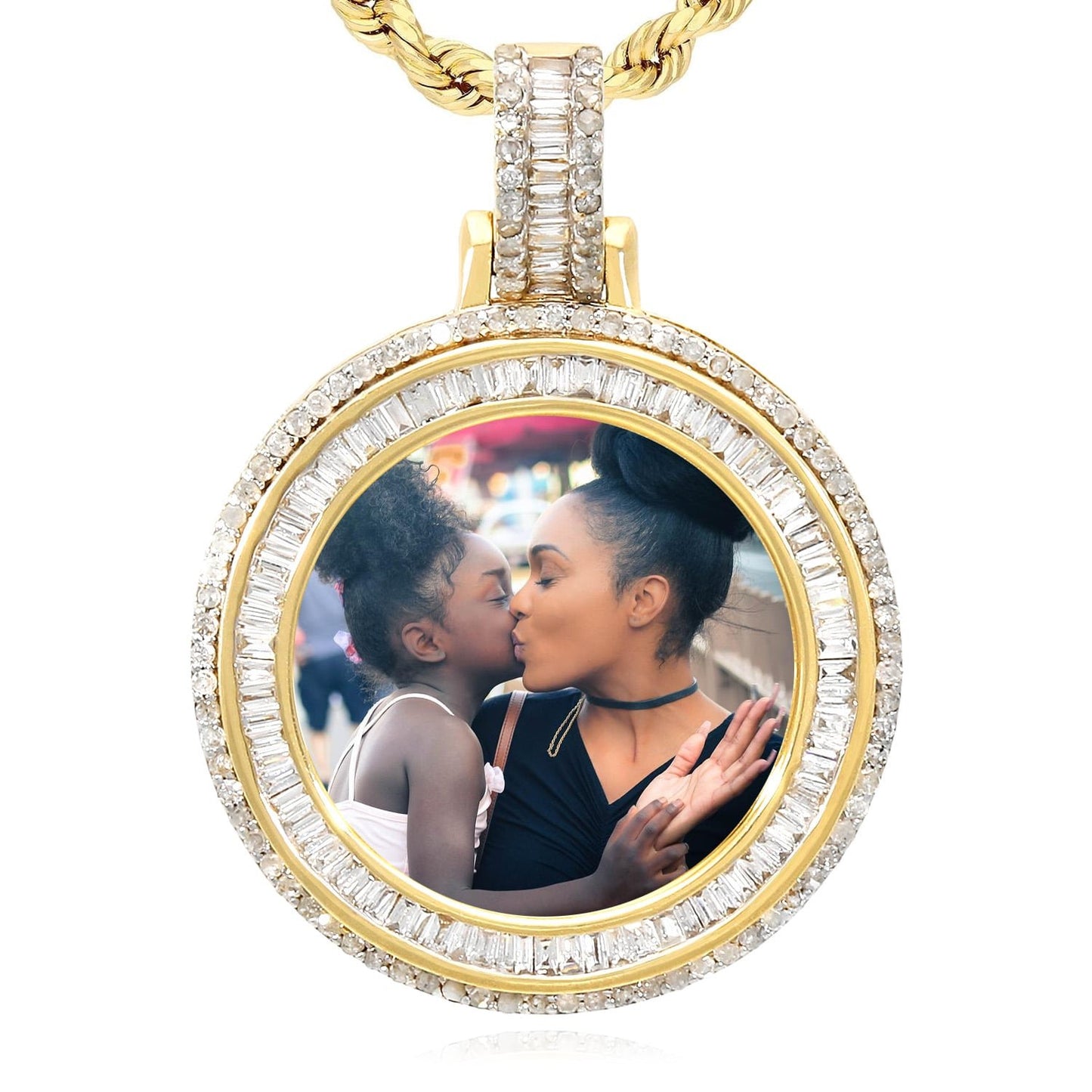 1.27CTW Real Diamond 10K Yellow Gold Round Picture Frame Memory Pendant 1.3"