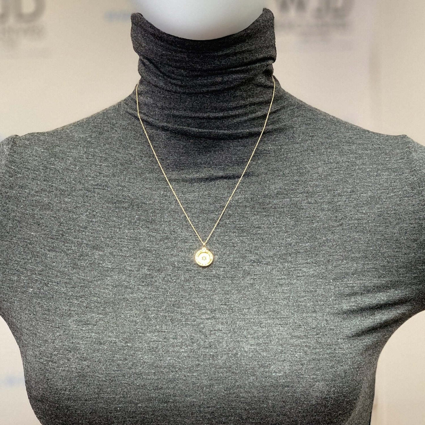 14K Yellow Gold White Zirconia Star Of David Round Medallion Pendant 14mm