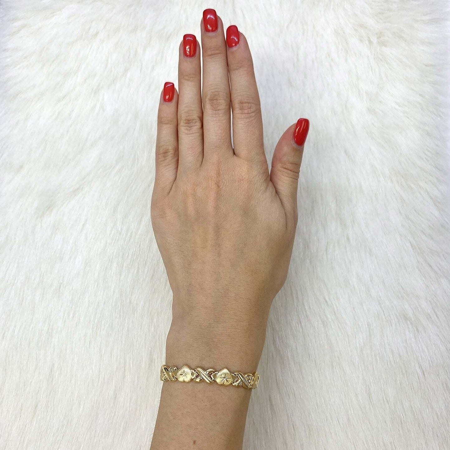 14K Yellow Gold Over Sterling Silver Hearts Kisses XO Bracelet (Hollow) 7.5"