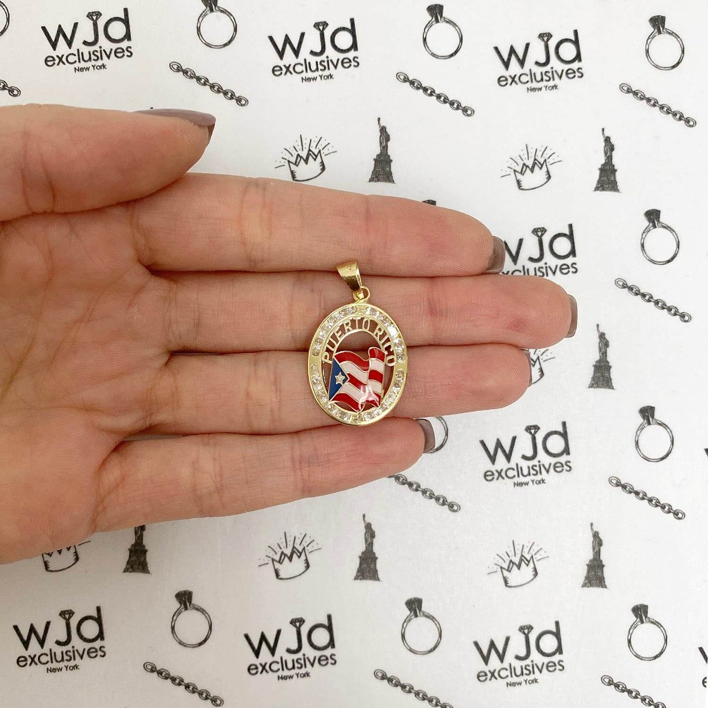10K Yellow Gold CZ Enameled Puerto Rico Flag Oval Pendant 1.18"
