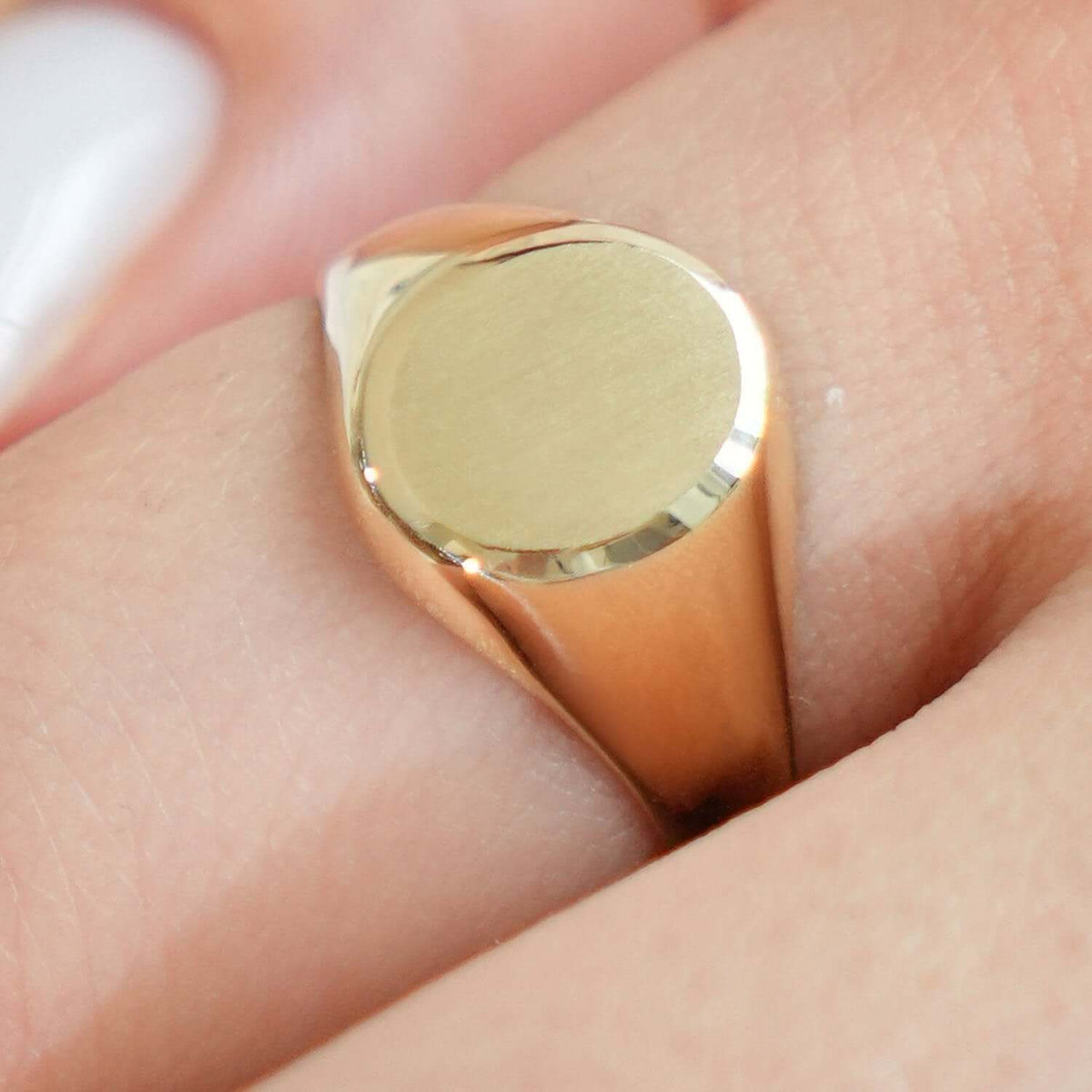 Engravable 14K Gold Oval Personalized Initial Signet Ring - WJD Exclusives