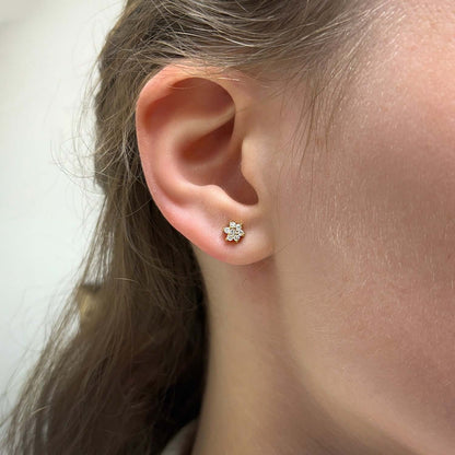 0.20CTW Real Diamond 14K Gold Flower Cluster Stud Earrings