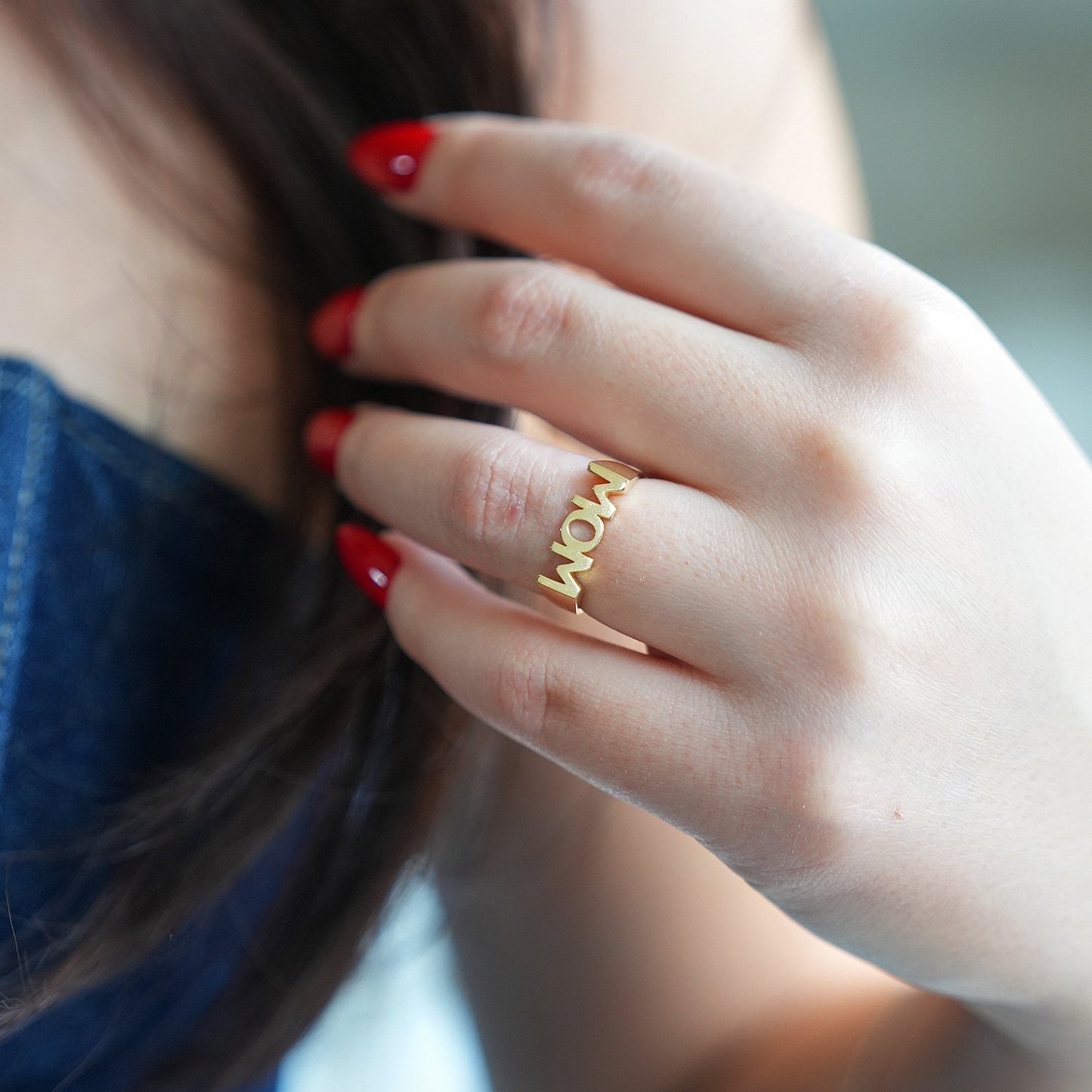 14K Gold "MOM" Signet Ring