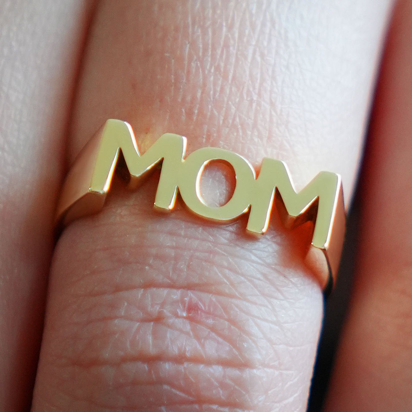 14K Gold "MOM" Signet Ring