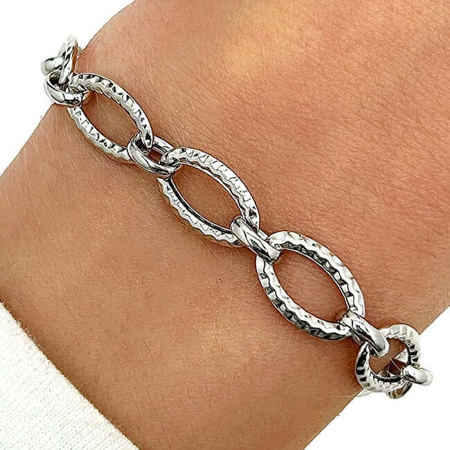 14K Gold Yellow White 8.6mm Twisted Oval Link Bracelet 7.25"