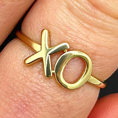 14K Gold Stackable XO Ring
