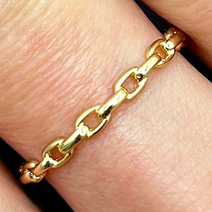 14K Gold 2.5mm Oval Puffed Links Stackable Ring - WJD Exclusives