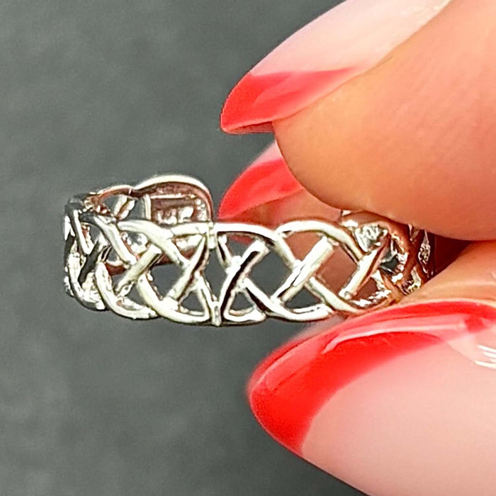 14K Yellow Gold White 4mm Adjustable Celtic Toe Ring - WJD Exclusives