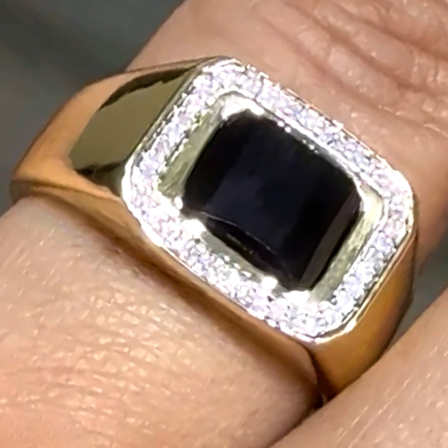 0.15CTW Real Diamond 10K Yellow Gold Black Onyx Rectangle Signet Ring