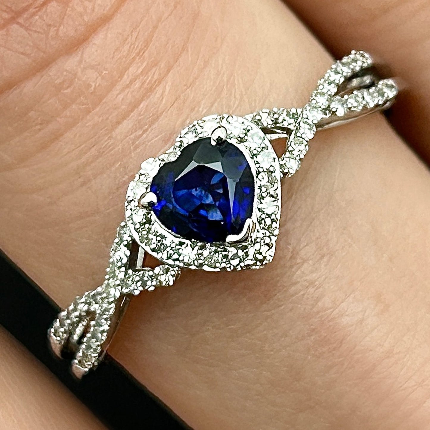 0.98CTW Real Diamond 10K Real Gold White Wavy Halo Blue Sapphire Heart Ring