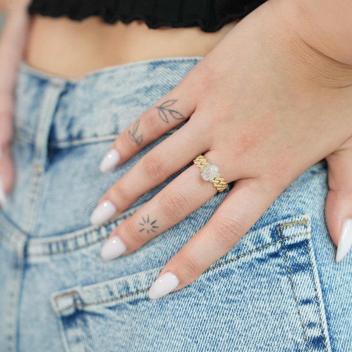 0.15CTW Natural Diamond 10K Gold Miami Oval Diamond Top Ring - WJD Exclusives