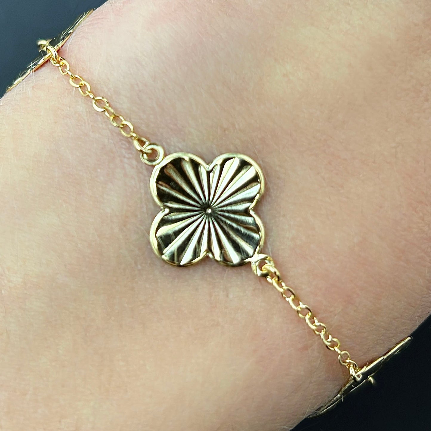Real 14K Gold Textured Adjustable Clover Bracelet 6.5"-7.25"