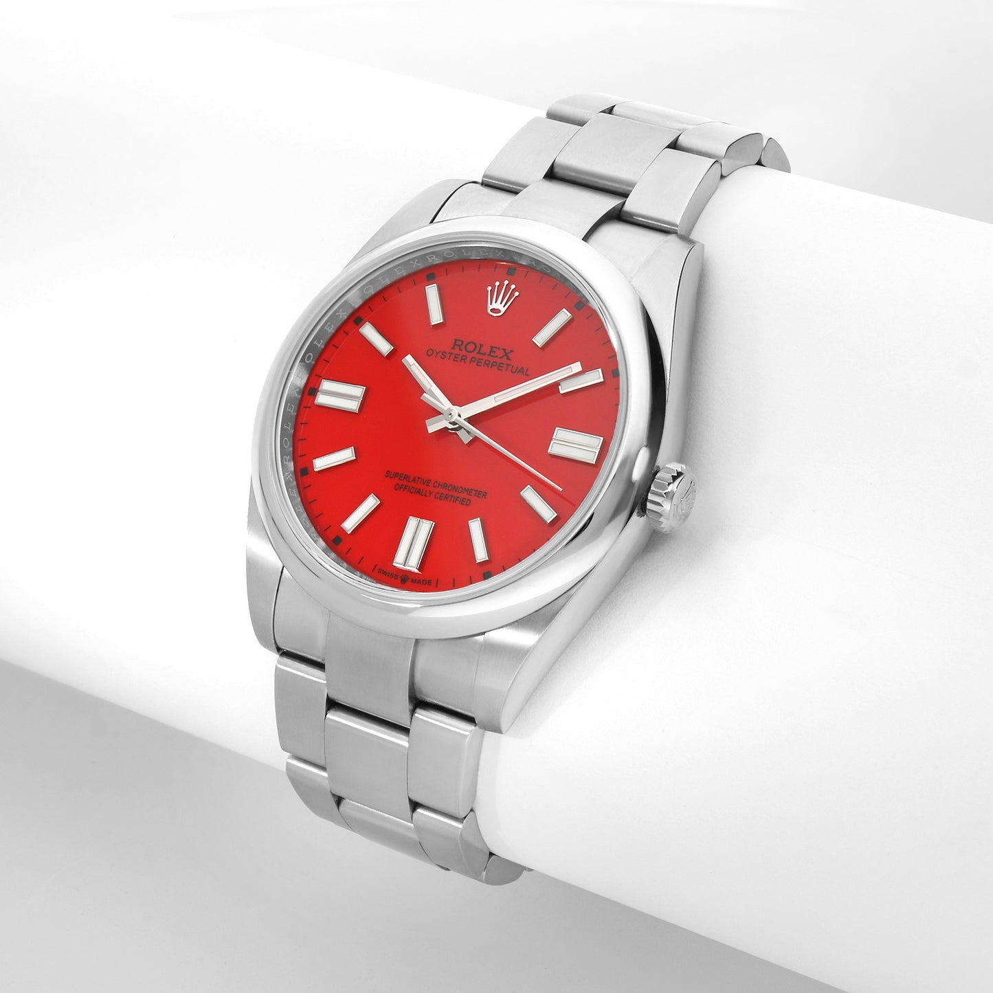 Rolex Oyster Perpetual 124300 41mm Automatic Red Dial Men's Watch