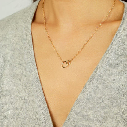 14K Yellow Gold Interlocking Circles 1.5mm Cable Link Adjustable Necklace 16" 18"