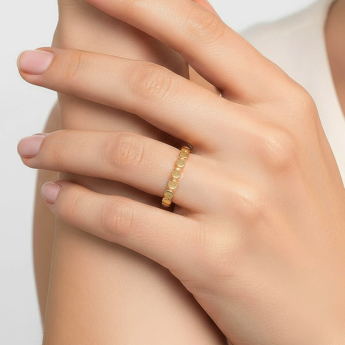 14K Yellow Gold High Polished Flat Oval Beaded Band Ring