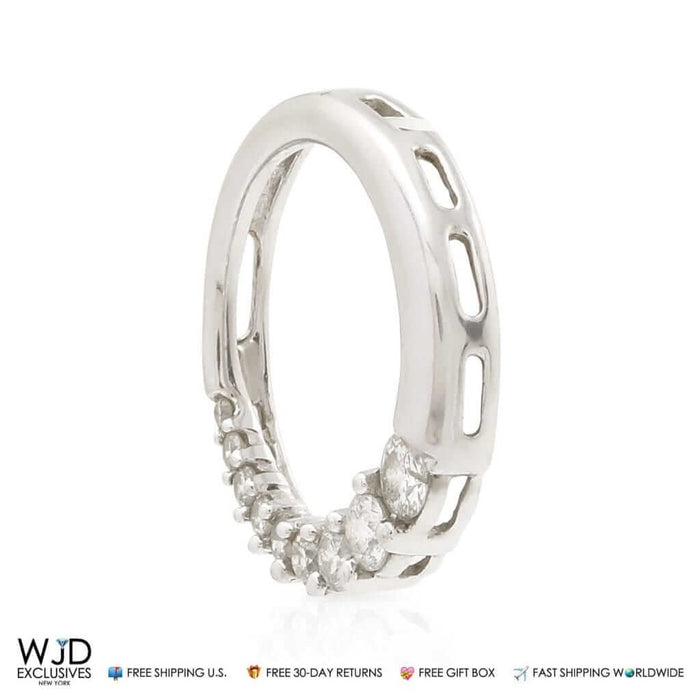 14K White Gold Circle of Love Half Way 0.60Ct CZ Pendant