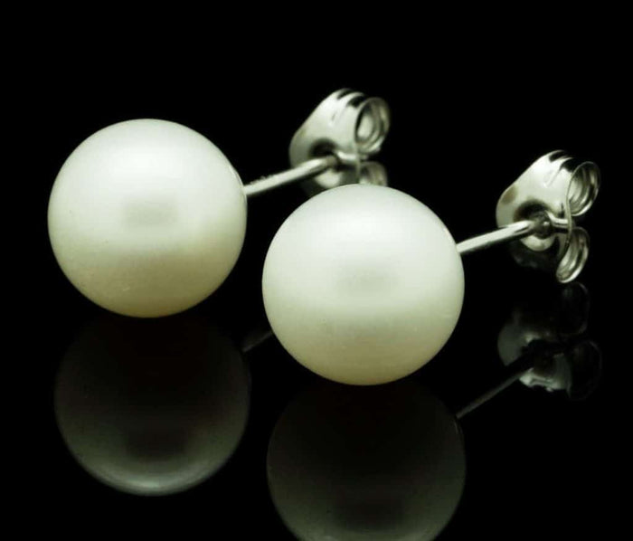 14K White Gold 7mm Cultured White Pearl Stud Earrings