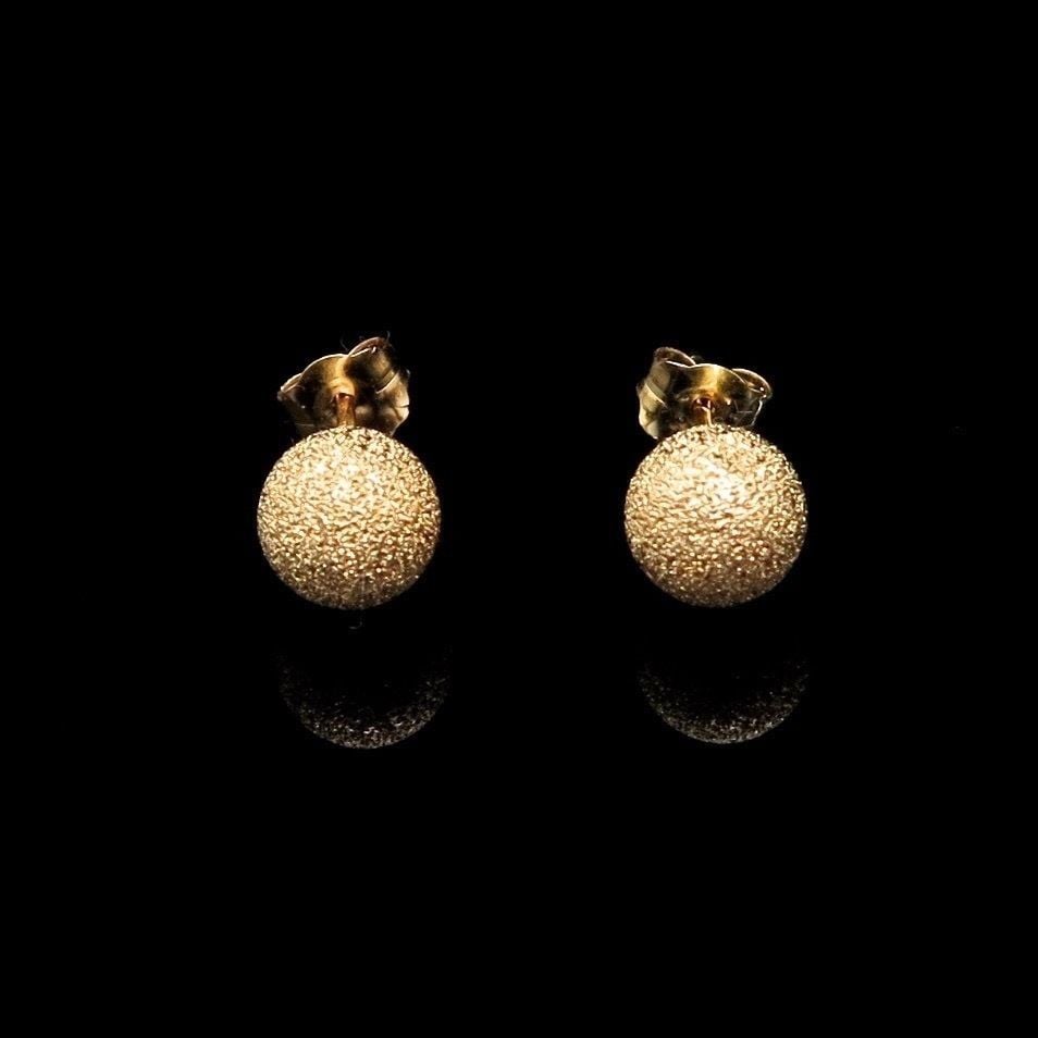 14K Yellow Gold 6mm Laser Cut Star Dust Ball Stud Earrings