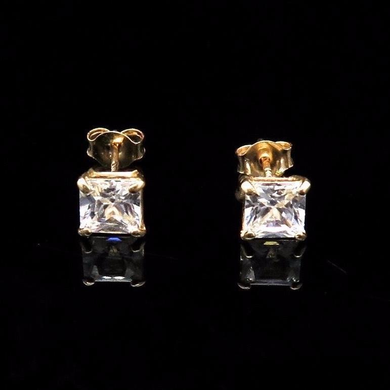 1Ct CZ 14K Solid Yellow Gold Princess Cut Pushback Stud Earrings