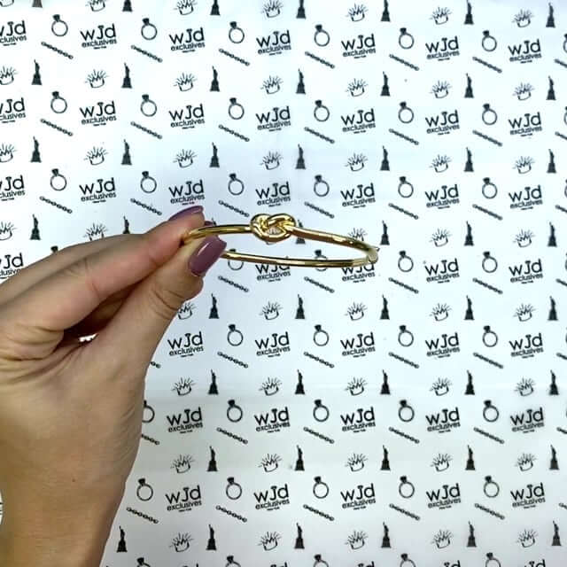 14K Yellow Gold 9.5mm Love Knot Bangle Bracelet (Hollow) 7"