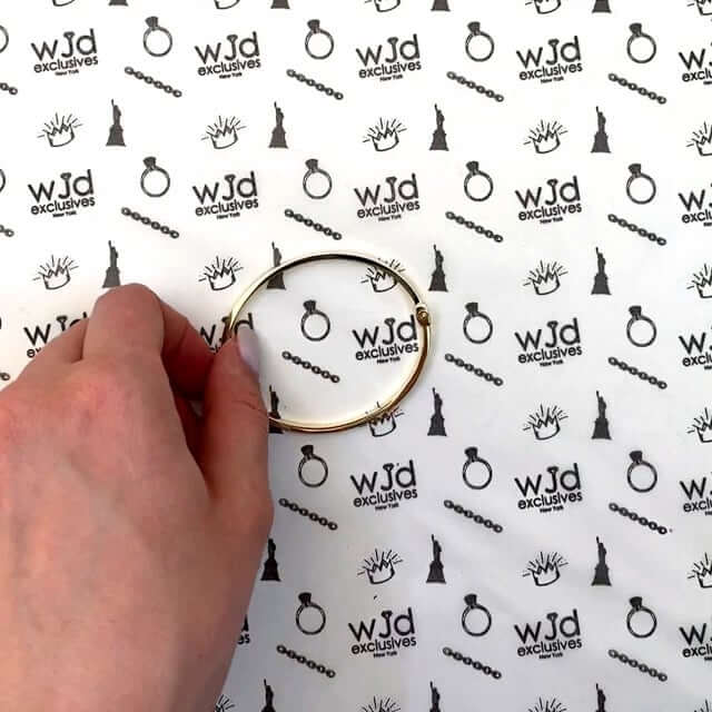 14K Yellow Gold 4mm Screw Pattern Bangle Bracelet (Hollow) 6.25"-7.5"