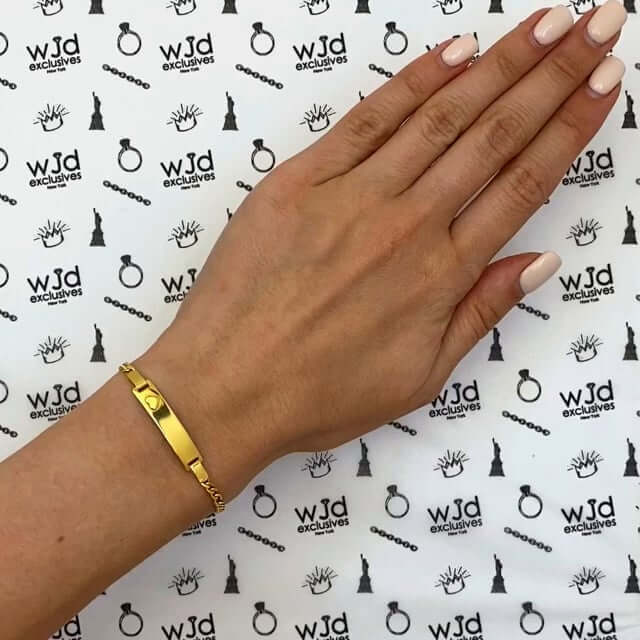 Kids 14K Yellow Gold Over Sterling Silver 3mm Heart Figaro Engravable ID Bar Bracelet (Solid Links) 6"