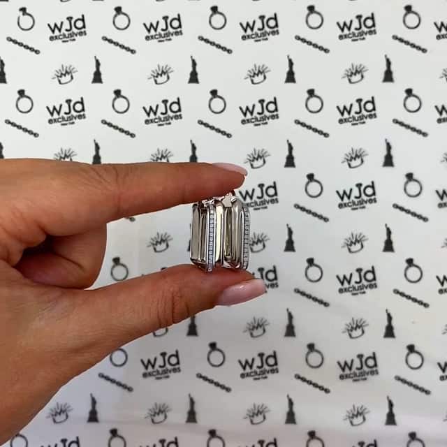 14K White Gold Twisted Tube Diamond-Cut Rectangle Hoop Earrings 25mm